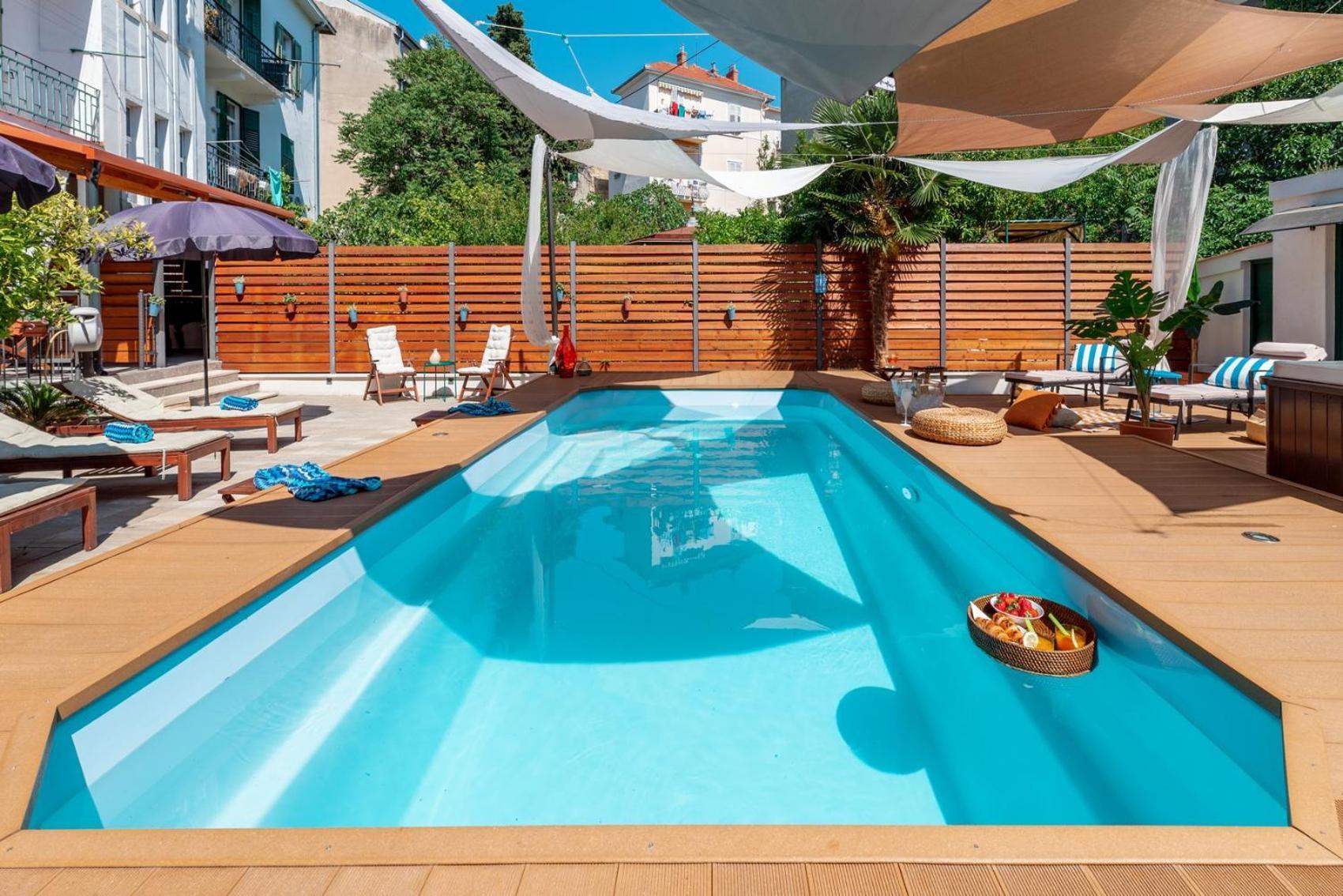 Evala Luxury Rooms With Pool And Garden スプリト エクステリア 写真
