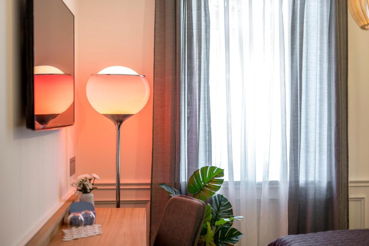 Evala Luxury Rooms With Pool And Garden スプリト エクステリア 写真